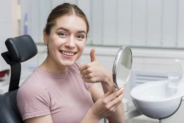 Una sonrisa renovada: la restauración estética de Laura